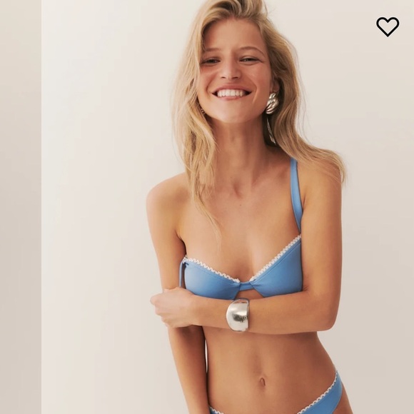 NWT Reformation Maldives Bikini Top Azure - Picture 5 of 14